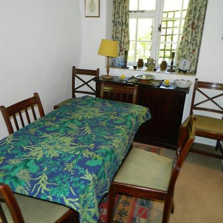 River Cottage A Country Retreat In Wooded Gardens East Stoke  Екстер'єр фото