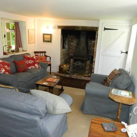 River Cottage A Country Retreat In Wooded Gardens East Stoke  Екстер'єр фото